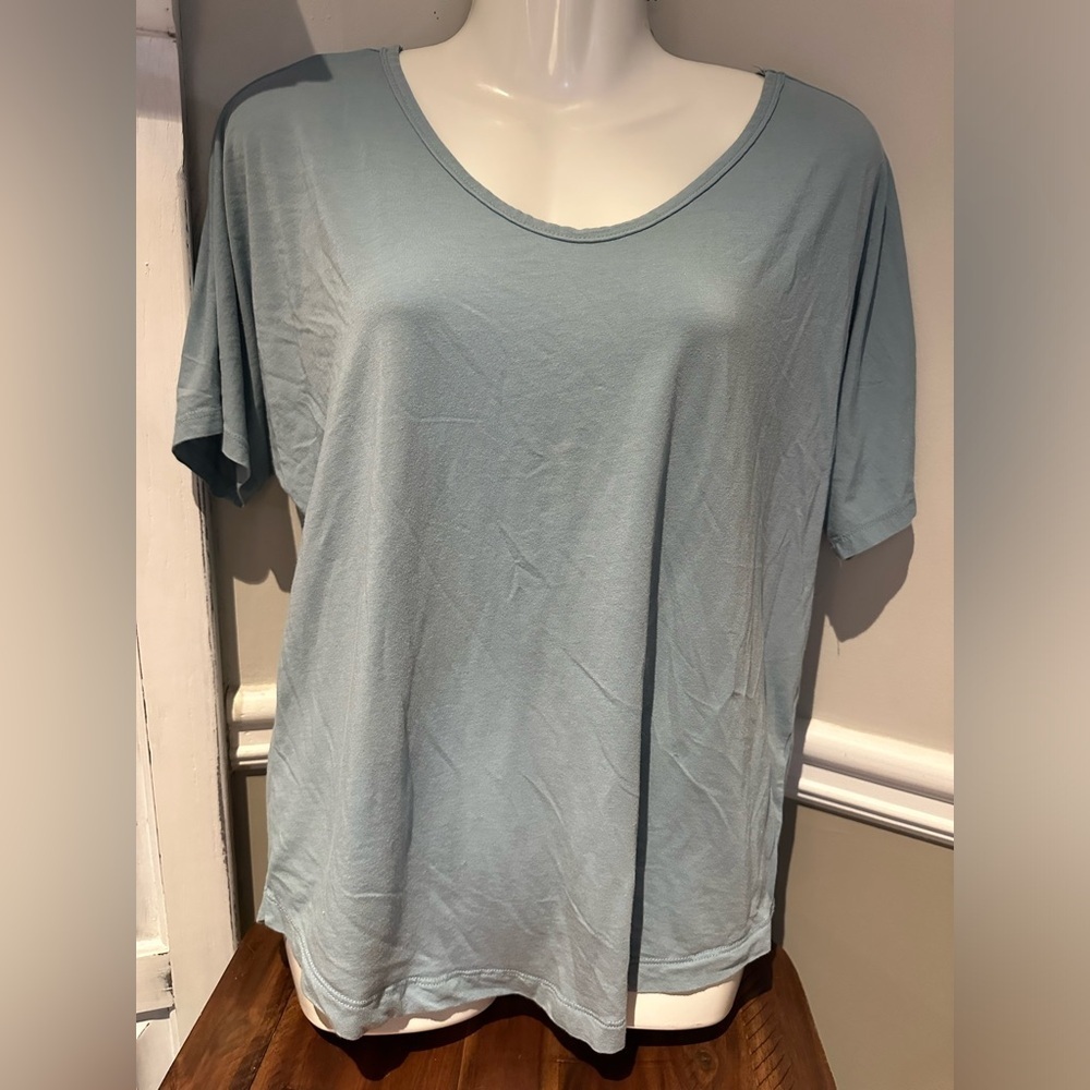 Manduka Sky Blue Short Sleeve Tee